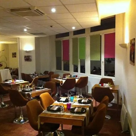 Logis De France Restaurant Le Lucullus Montmorillon