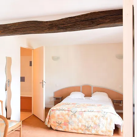 Logis De France Restaurant Le Lucullus Montmorillon