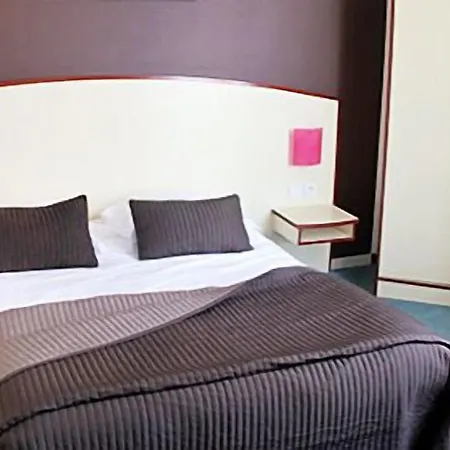 Logis De France Restaurant Le Lucullus Hotel