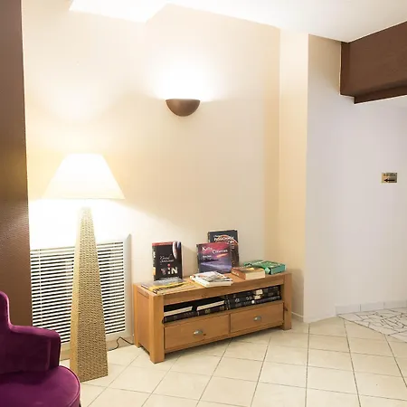 Logis De France Restaurant Le Lucullus 2*