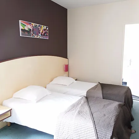 Hotel Logis De France Restaurant Le Lucullus 2*