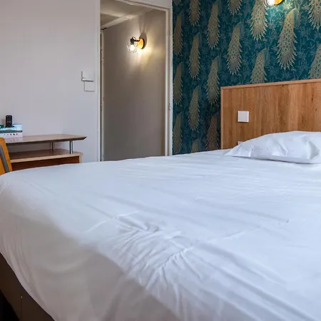 Logis De France Restaurant Le Lucullus Hotel 3*