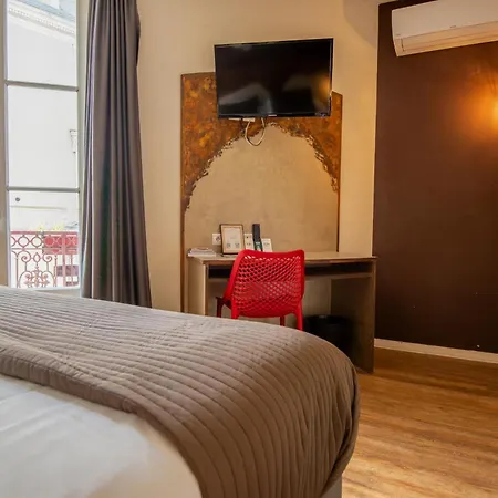 Logis De France Restaurant Le Lucullus 3* Montmorillon