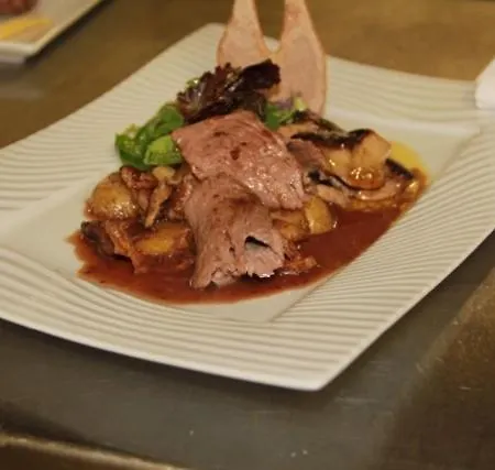 Hotel Logis De France Restaurant Le Lucullus Montmorillon